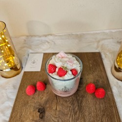 VELAS DE POSTRE:  Nata con fresas