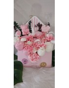 Ramo de velas en caja rectangular | Diseño artesanal exclusivo – Wax Art Design